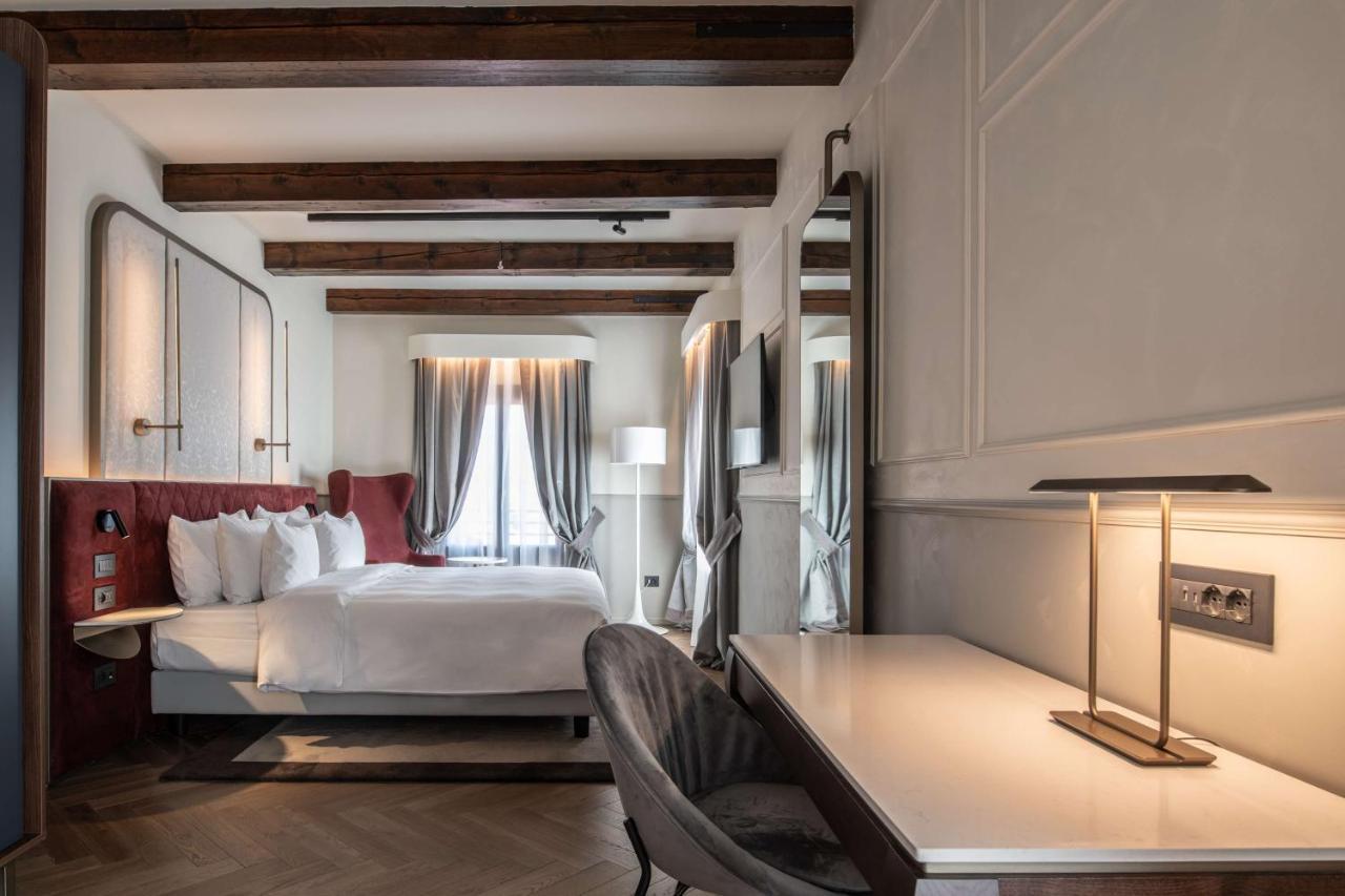 Radisson Collection Hotel, Palazzo Nani 베니스 외부 사진 Deluxe Room