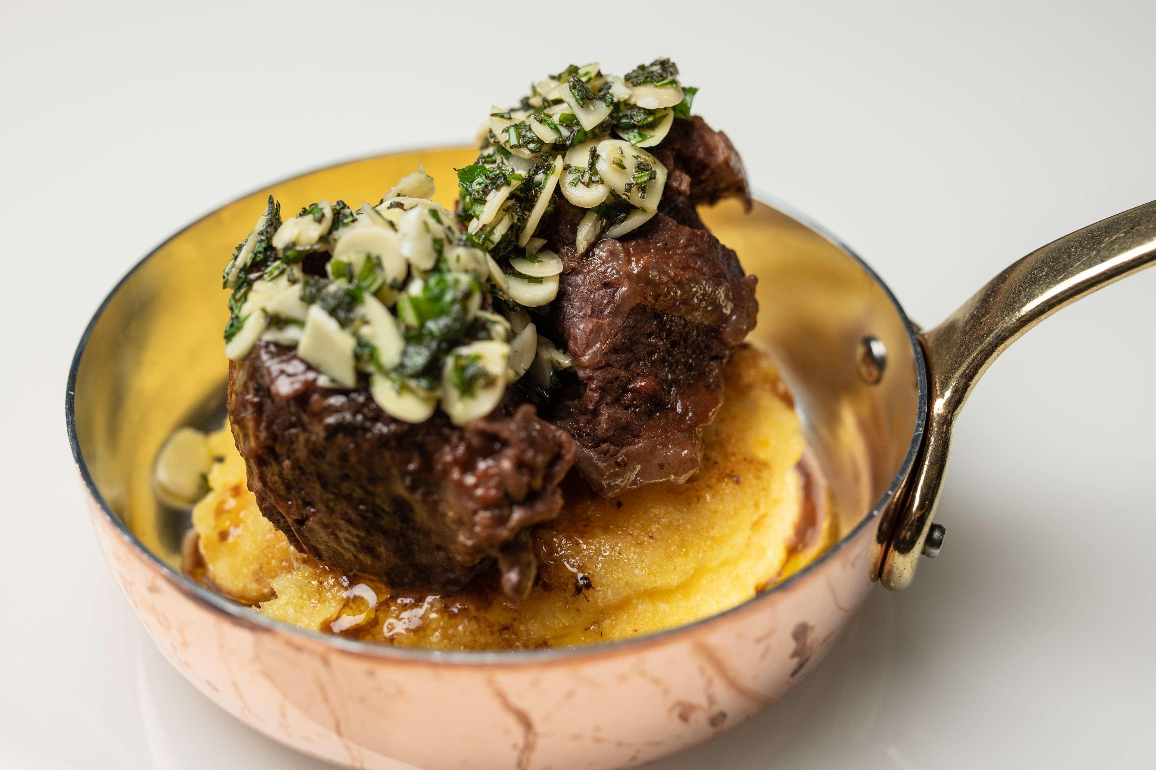 Radisson Collection Hotel, Palazzo Nani 베니스 외부 사진 A braised short rib