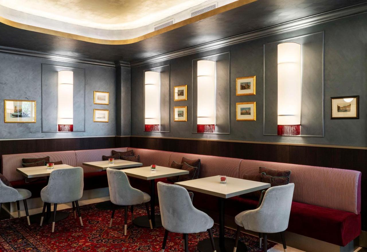Radisson Collection Hotel, Palazzo Nani 베니스 외부 사진 The interior of the restaurant