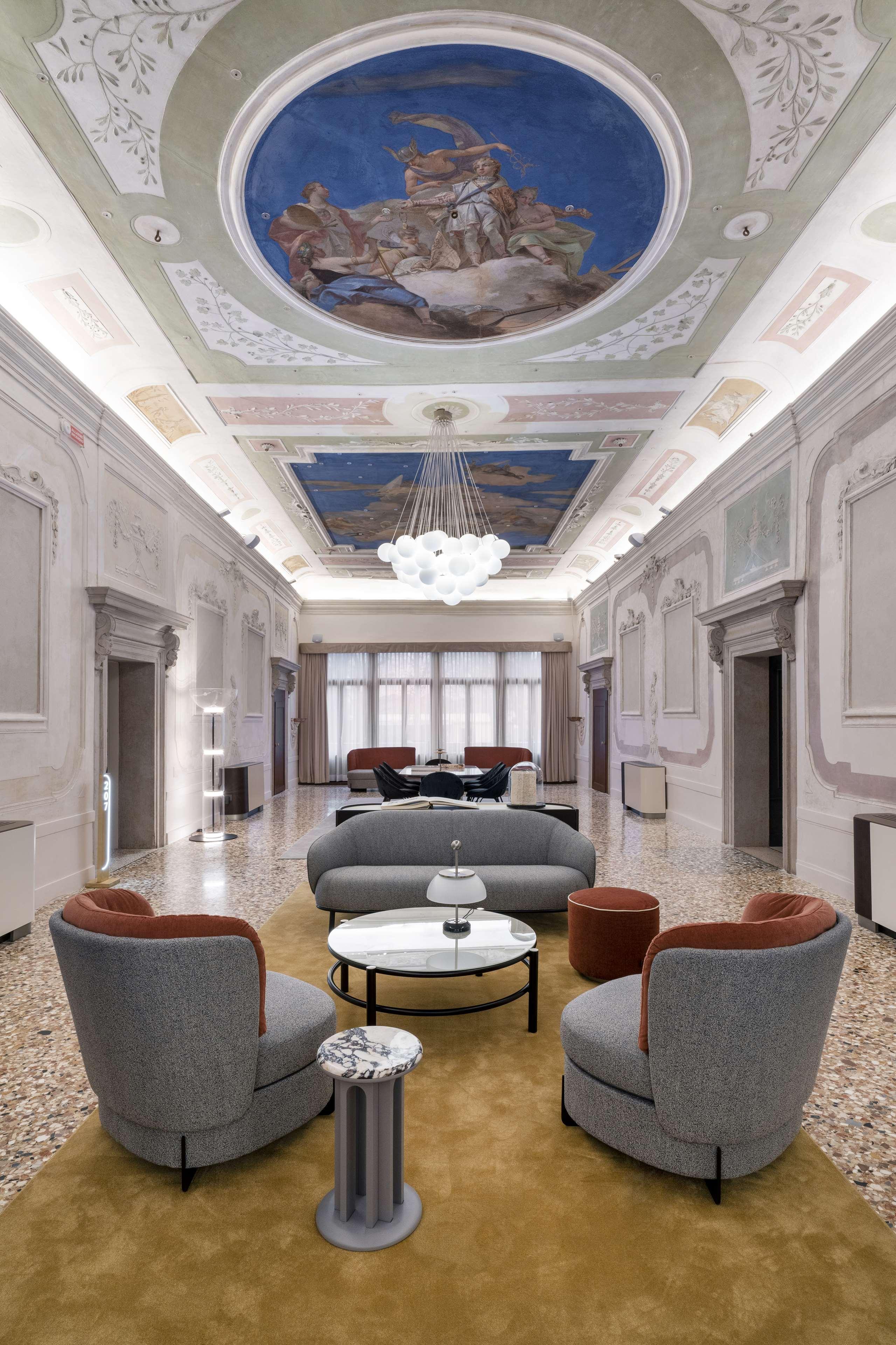 Radisson Collection Hotel, Palazzo Nani 베니스 외부 사진 The lobby of the hotel